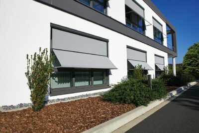 Erwilo Senkrechtmarkise - Sichtschutz grau - Markisolette (729)